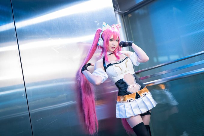 Twitterのコスプレ画像22