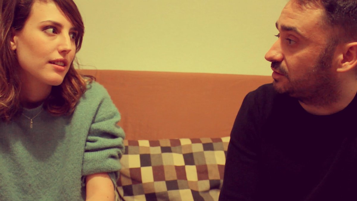 ElAntivlog's tweet photo. Se miran, se reconocen, de "pértiga" a "pértiga". Empezamos la temporada con @NataliadeMolina y acabamos con @FilmBayona .Ya en @flooxer https://t.co/OJIb4o4k2Z