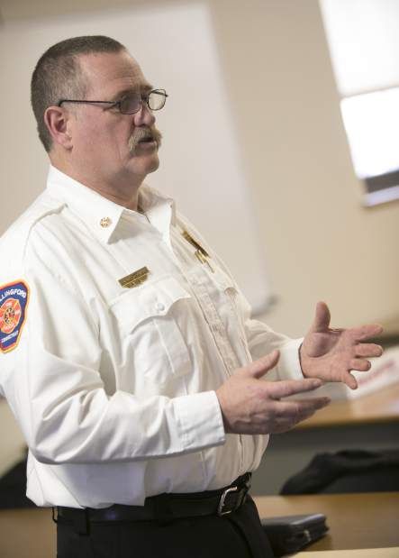 Record_Journal's tweet image. Wallingford Rotary Club donates $10,000 to police and fire departments trib.al/IpYdbUM