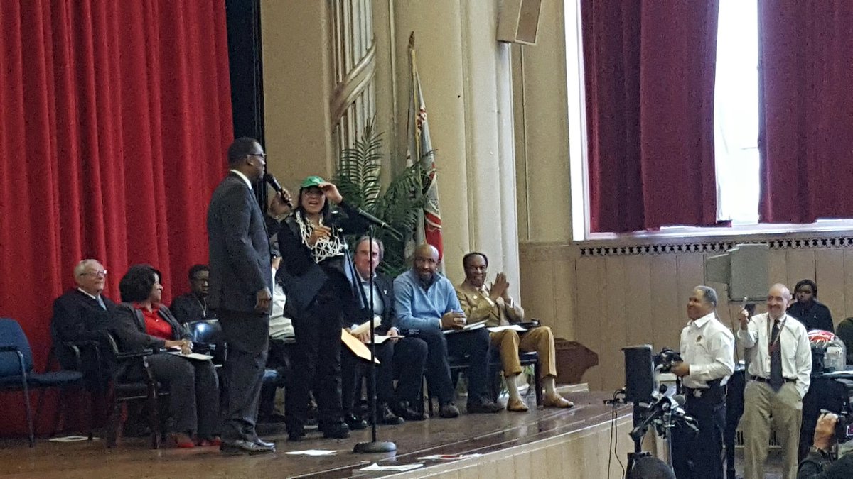 Darrell_Clarke's tweet photo. So much #NorthPhillyPride here at Dobbins. We love you & are forever proud, Coach @dawnstaley! https://t.co/Kit6UU2qNh