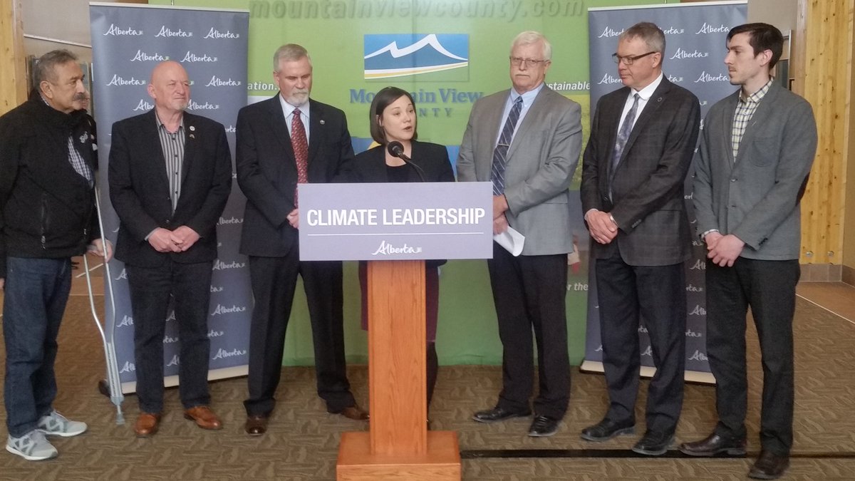 MVCounty's tweet photo. Thanks to @SPhillipsAB and @AB_EP for stopping by the #mvcounty office for anniversary of Alberta Municipal Solar Program. https://t.co/E91ARJtm0a