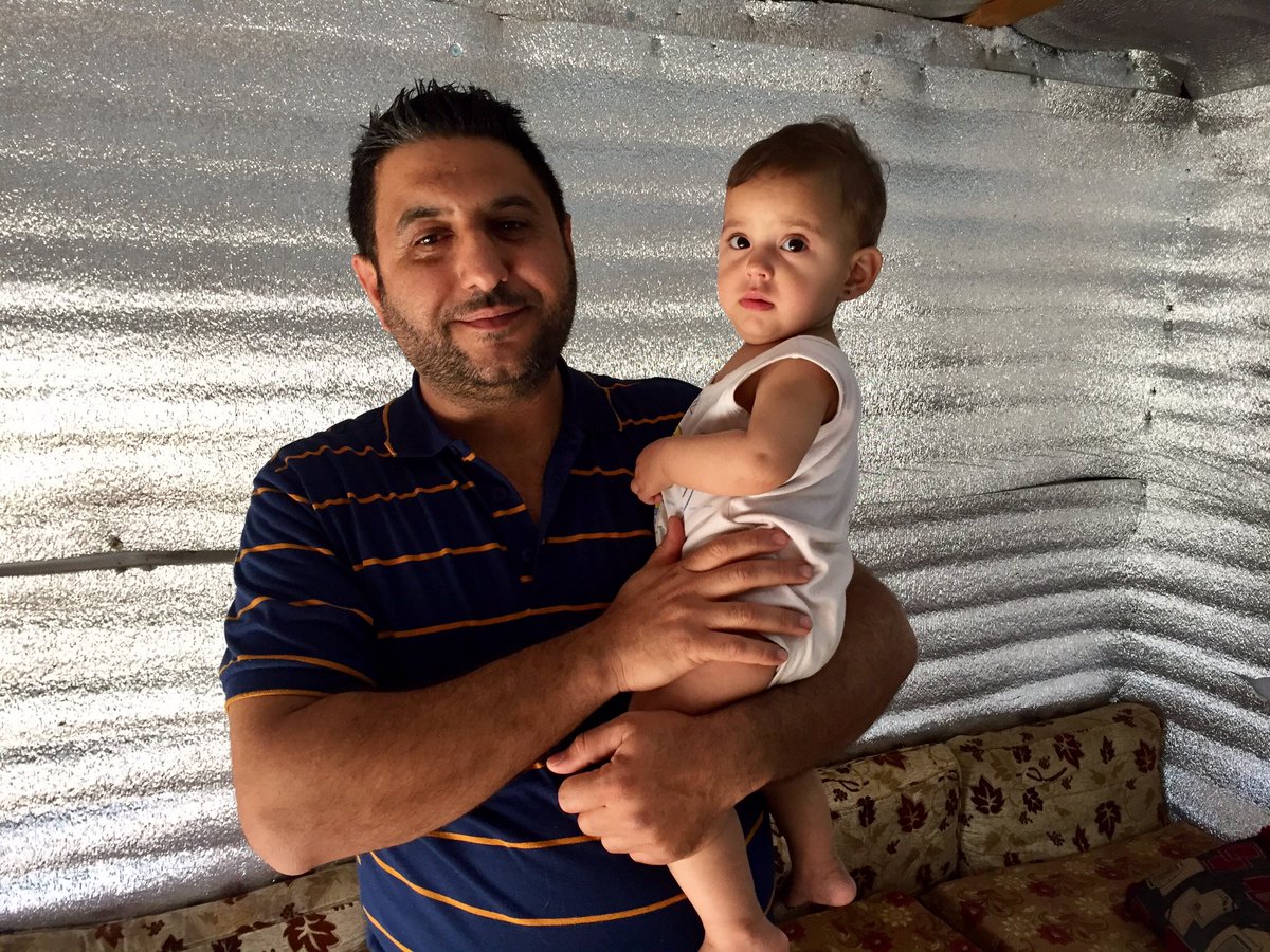 khaled_kabbara's tweet photo. "I wish to be able to return home &amp; live in safety with my children" this is Fayez from Syria's Idleb.
#WithRefugees https://t.co/XGEIZuu3Rx