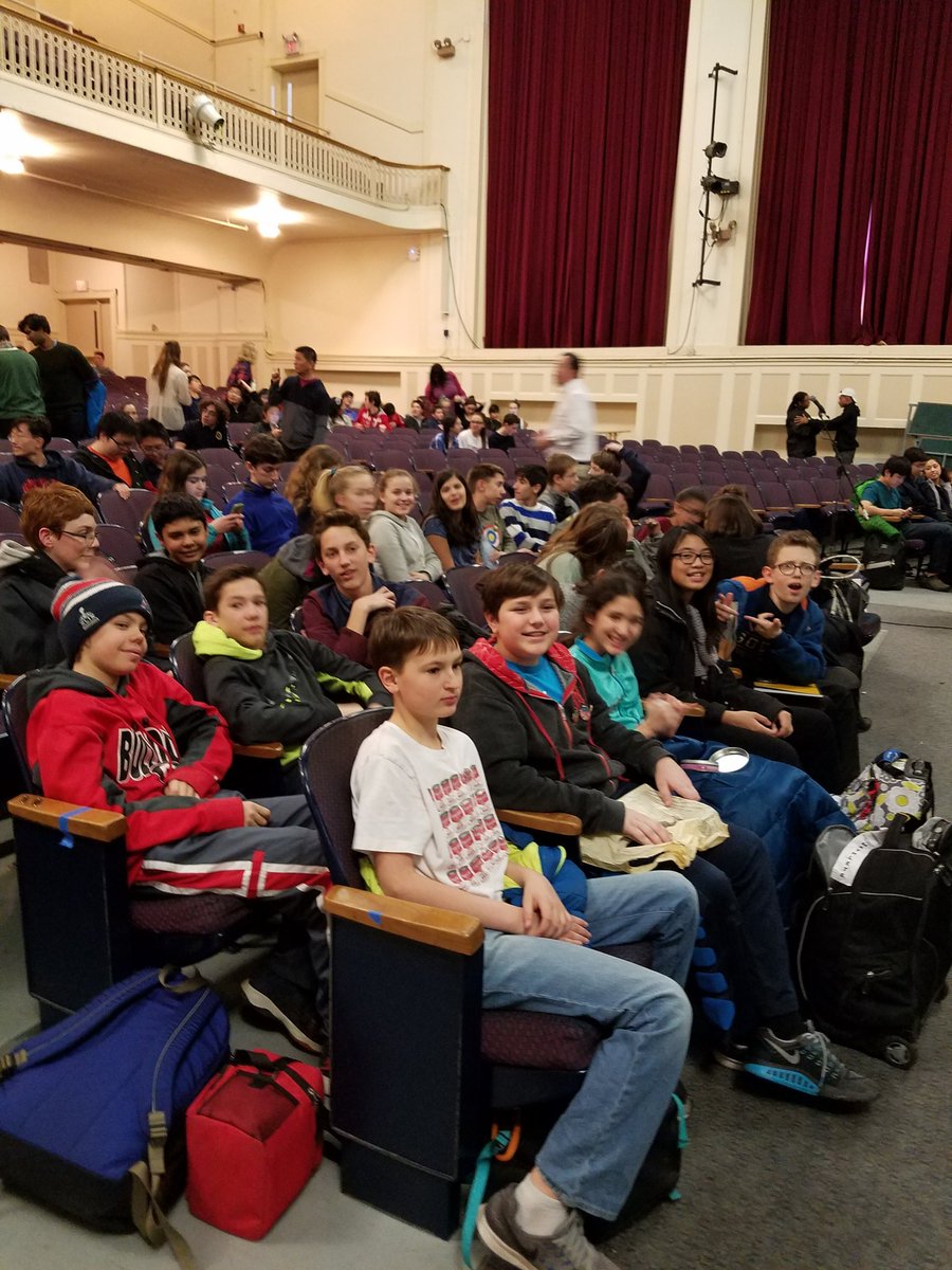 SleeperLibrary's tweet photo. Here we are Runkle 7th &amp; 8th graders ready to hear Gene Luen Yang https://t.co/gY6pRARS1S