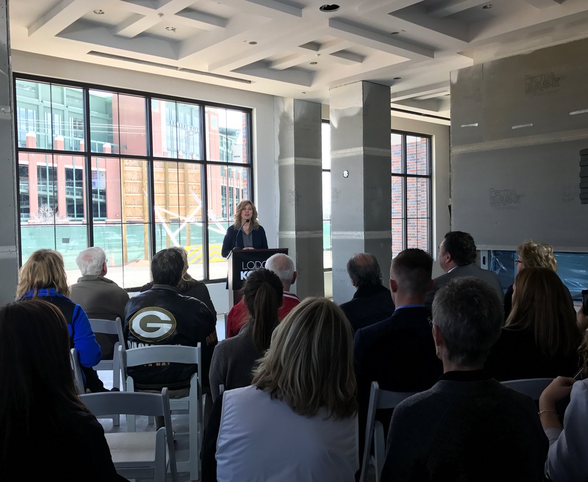 bridget_kraus's tweet photo. Behind the scenes tour at Lodge Kohler! Taking shape across from @LambeauField! @MortensonWI @Kohler @Scott_Heberlein @BenGoetter @rmyers76 https://t.co/ot7nn40miJ