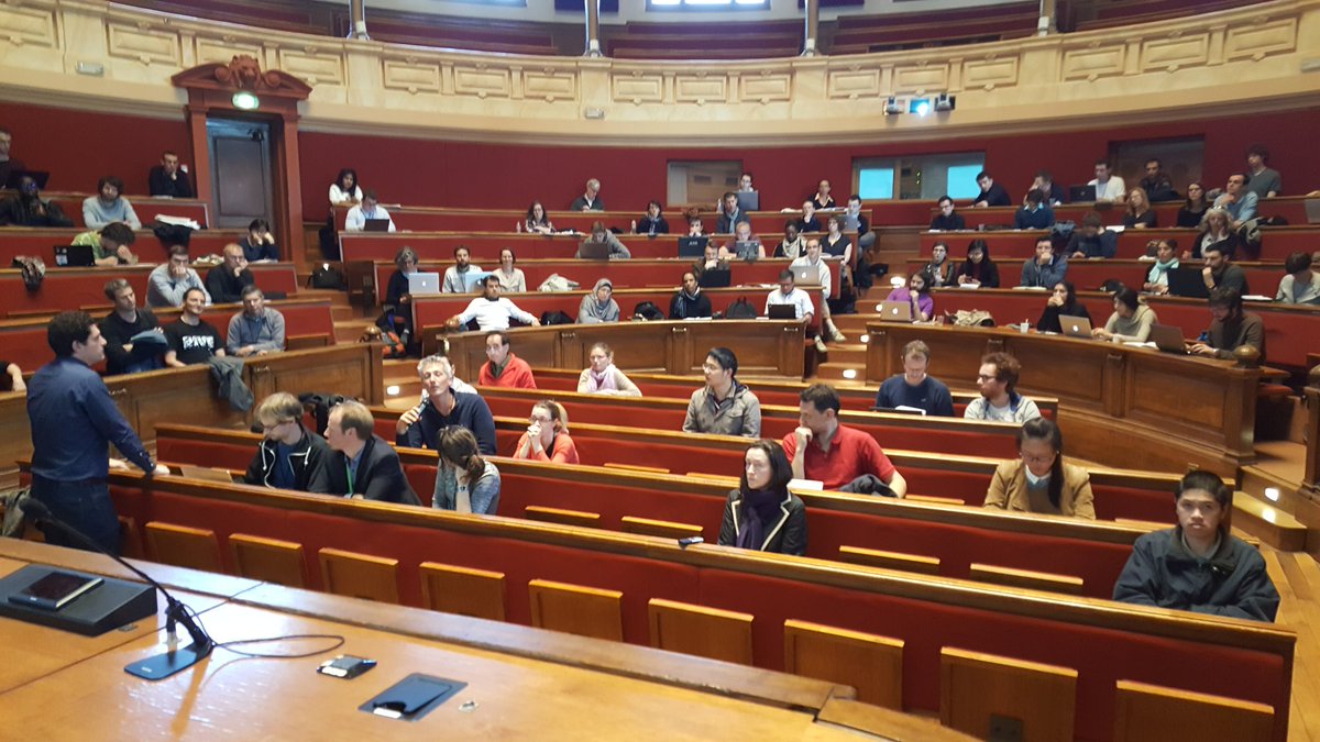 Lumen_AI's tweet image. Live from Statlearn&apos;17. After our #online #communitydetection talk, poster session