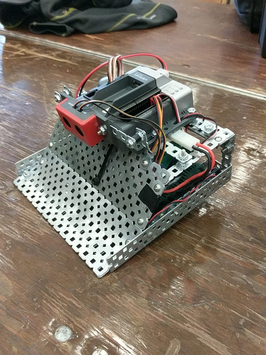 TollesRAMTEC's tweet photo. Representing @TollesTech in the Elite Eight on Sunday at the National Robotics Challenge! https://t.co/lUK2bwGpOZ
