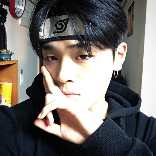 RPG_SWR's tweet photo. Aaron (Ulzzang), emménage ! 
// Hackeur @NORAASWR https://t.co/3Z2WSoF0hH