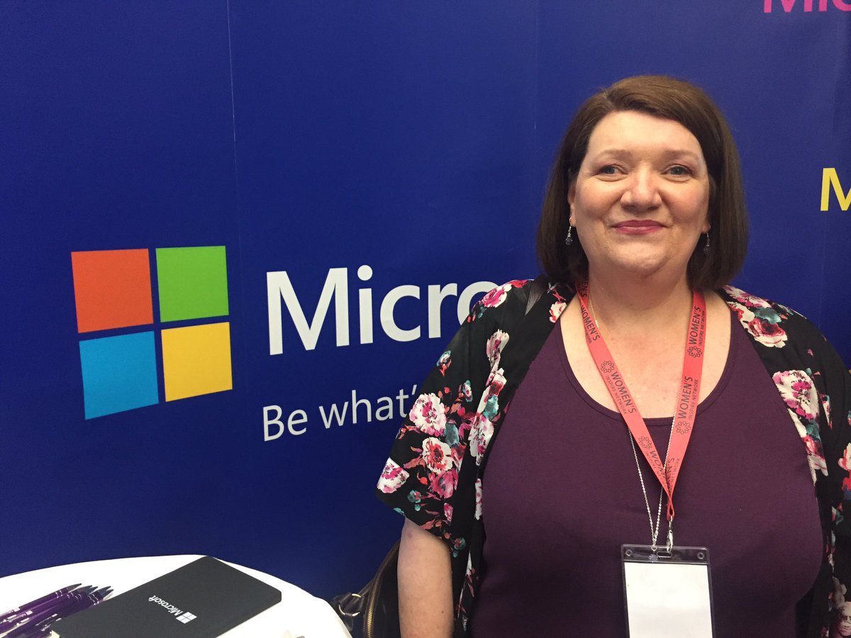busybeaders2013's tweet photo. Thank you @MicrosoftIRLBiz for my power bank yesterday at the @WomensInspireIE event #microsoftwin #win2017 https://t.co/rDufGuuko2