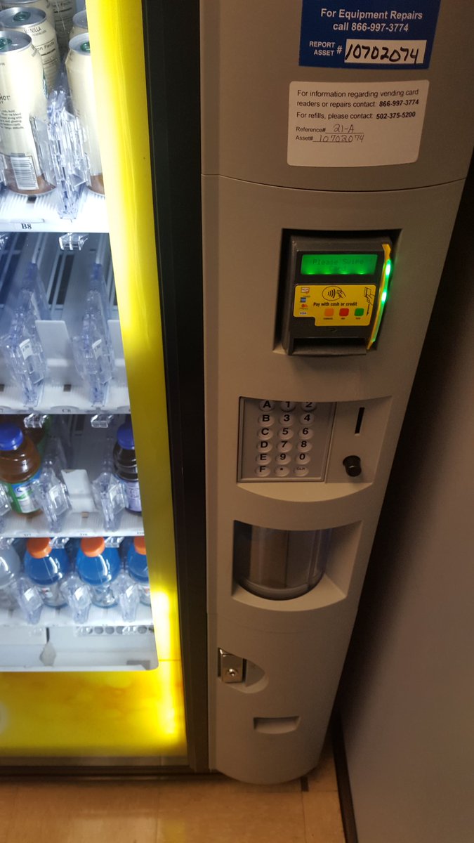 Marcusrommelman's tweet photo. Were talking about sending people to Mars &amp; we still haven't even perfected the vending machine . . .come on ppl https://t.co/svJifKUS4h