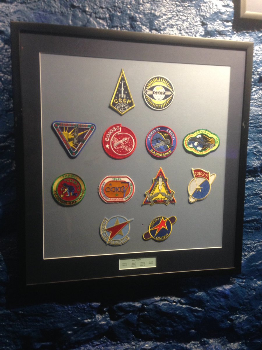 blackrockcastle's tweet photo. Come in to learn about Space Patches w @johntosullivan &amp; for free play on the @scienceirel LightWall today from 4-6pm AOk!?👌 @learning_fest https://t.co/SMOf7xLysi