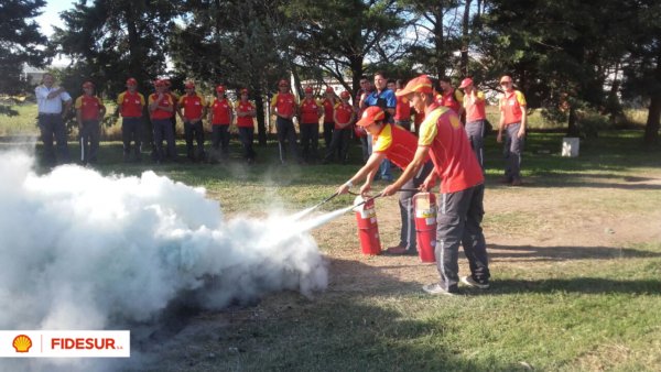 Shell Fidesur - Mejor Empresa en Salud, Seguridad e Higiene, Seguridad de los Activos y… shellfidesur.com.ar/novedades/shel…