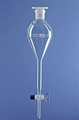 MRajaonarison's tweet image. L'art de présenter la verrerie de chimie #Faciale #2nde2