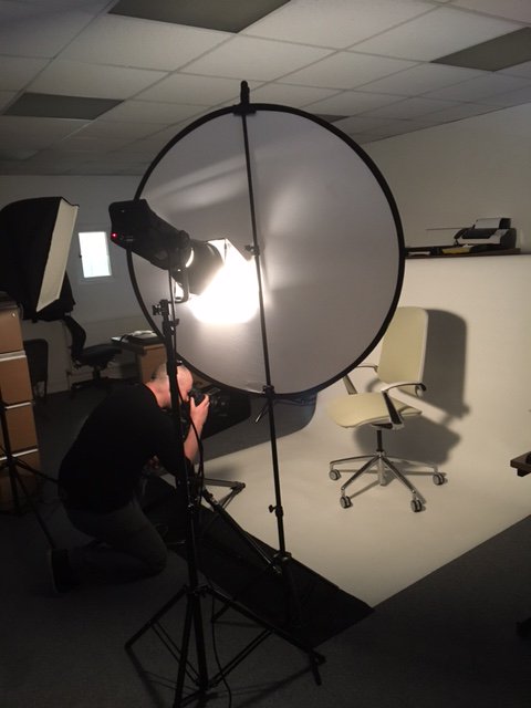 A great day shooting our Technical Knits and <a href="/Boss_Design/">Boss Design</a> Trinetic chair with <a href="/BarryMellor1/">Barry Mellor Photo</a> #behindthescenes #photoshoot
