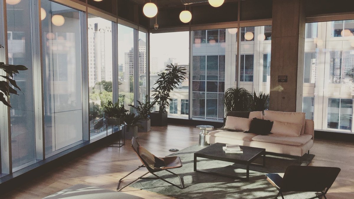 RazorResearch's tweet photo. #JamesRazor sends us all another #howdy from #Texas! #WeWorkDallas #marketresearchlife #coworking #marketresearch
https://t.co/YRiq6zKcTK https://t.co/JUTlV9O5CV