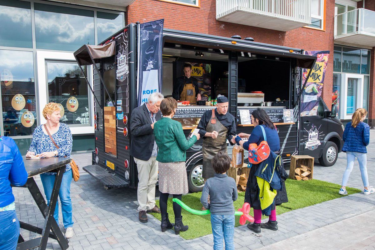 Young Perfect tweet media