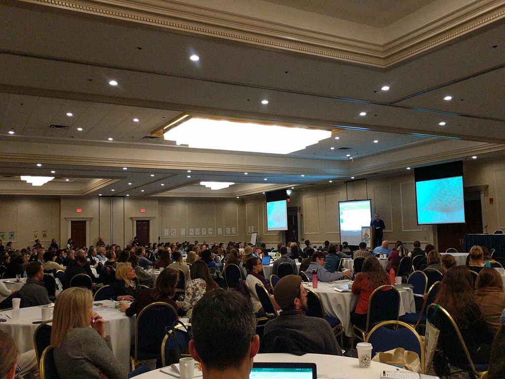 nourish_my_soul's tweet photo. Spot what's missing in the discussion of food system inequities...#F2ISummit #wheresthediversity #lackofrepresentation https://t.co/OrWgUWwJyQ