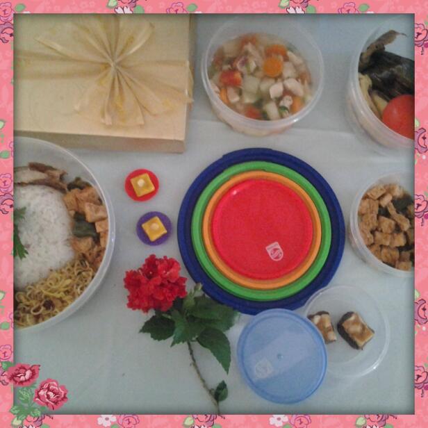 balqis57's tweet photo. Ini loh #BekalSehatKita yang bisa bikin kita lunch sehat, hemat dan bersih saat di luar rumah #PhilipsHealthyTips https://t.co/9OXfaE2WN2