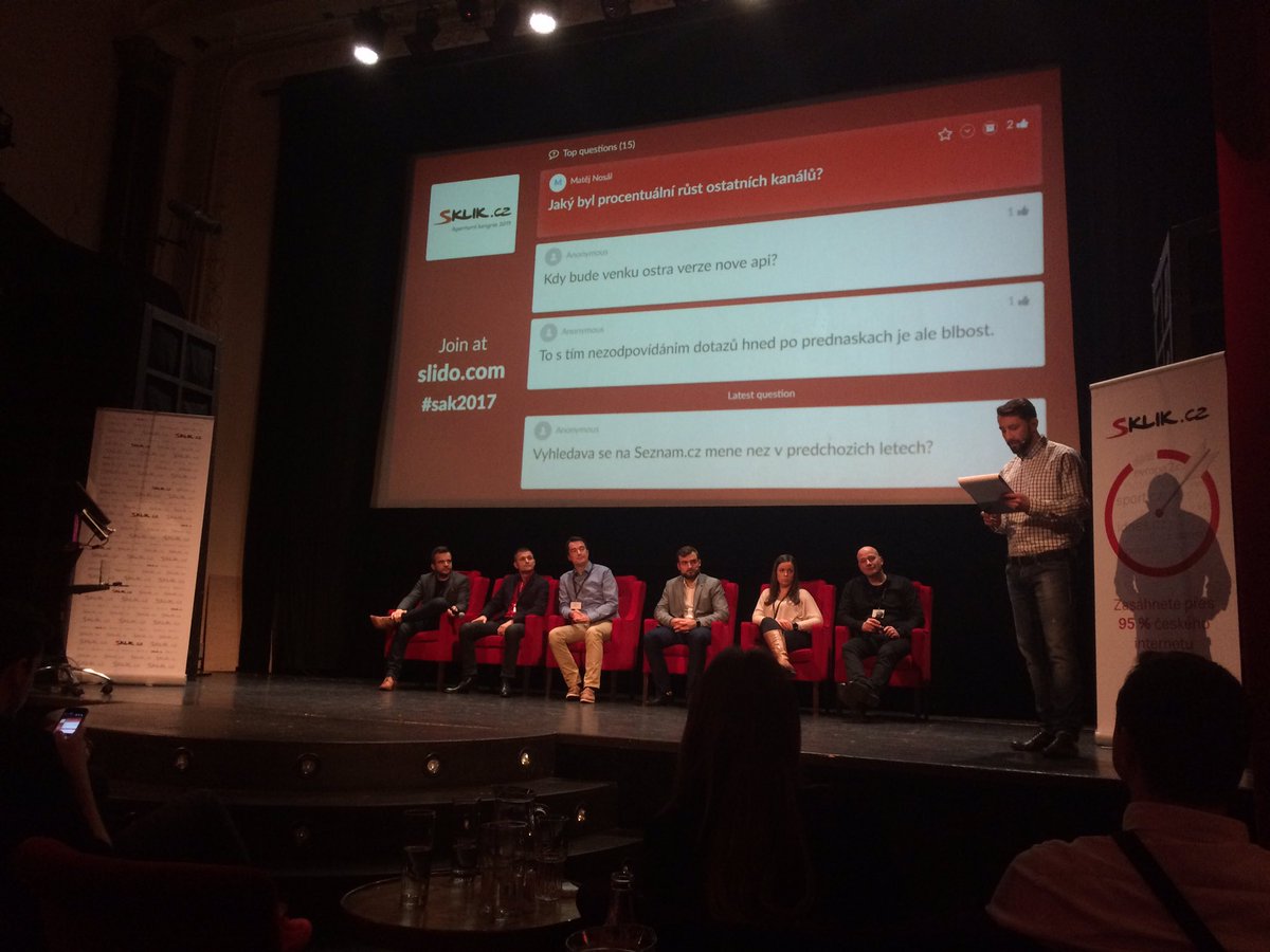 Sklik's tweet photo. Na #sak2017 prave probiha panelova diskuze se vsemi recniky. @petrfrys @Petr_Pechar @velechovsky @FilipHromek @SandraGligic @KolacekDavid https://t.co/rCTwL0xeWV