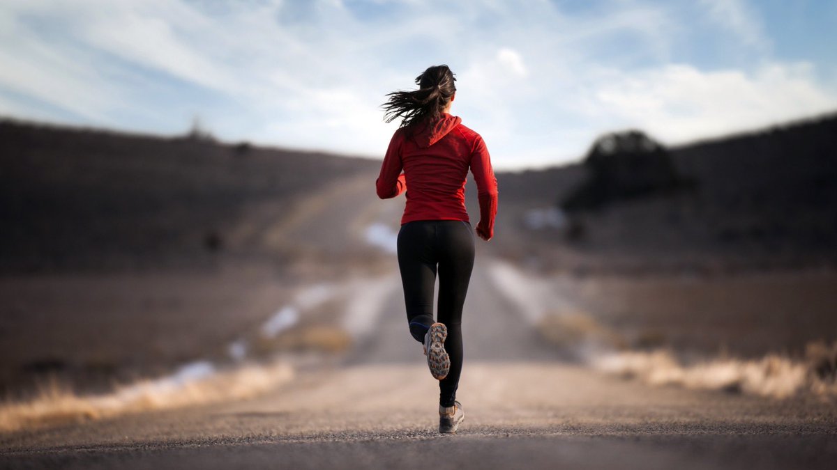 isabellef41's tweet photo. Courir c'est souffrir, persister, souffrir encore, douter et enfin finir. Courir c'est un peu comme écrire un livre finalement.#Isarunning https://t.co/9vyEImKihR