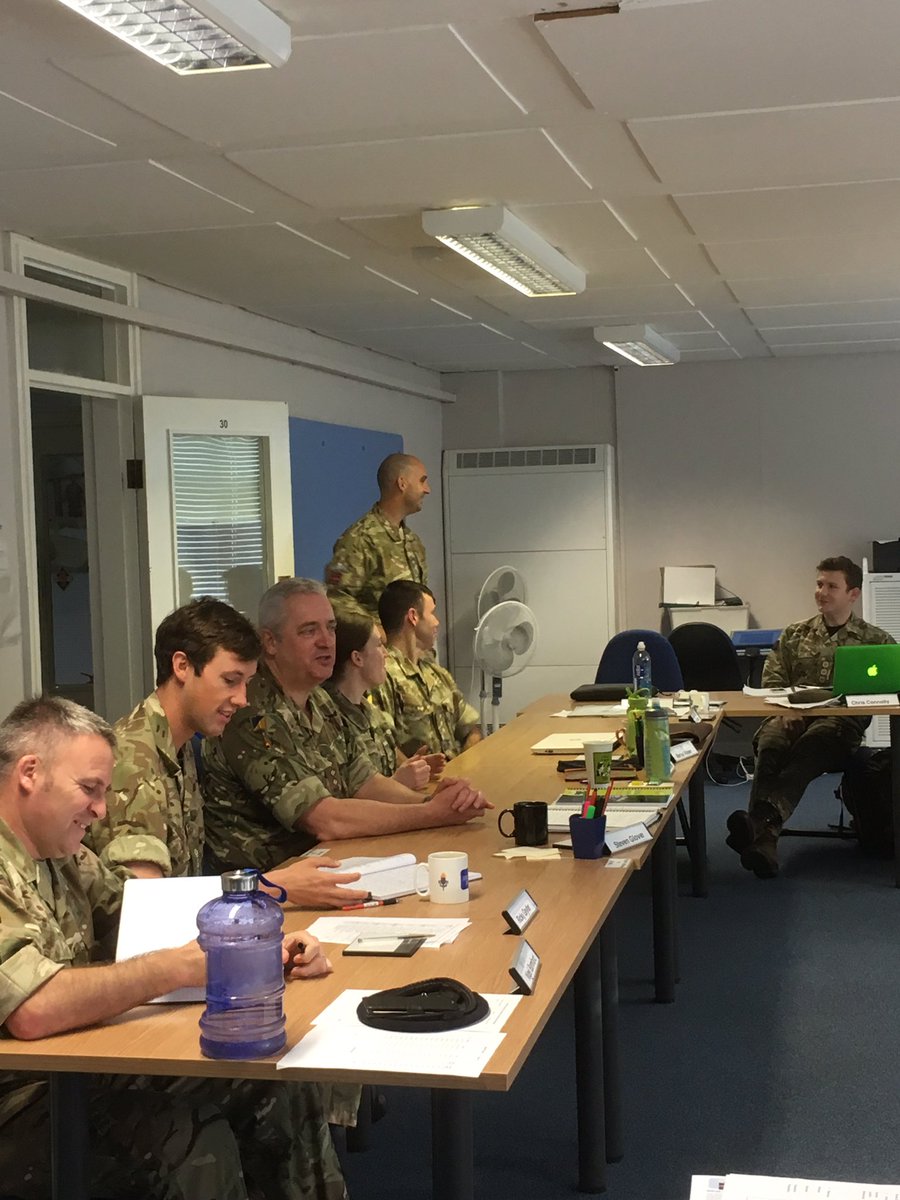 20AEC Officer Tutor tweet media