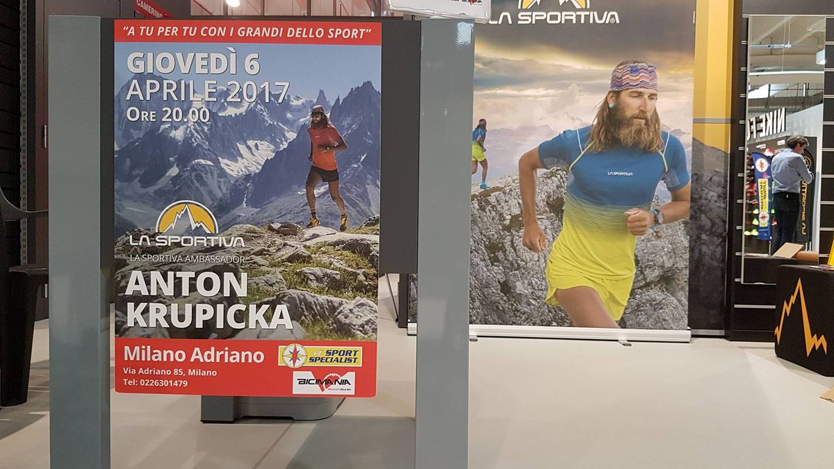 df sport specialist (@dfsport) on Twitter photo Siamo pronti per l'incontro con il leggendario <a href="/antonkrupicka/">antonkrupicka</a> qui a #dfsportspecialist! E voi, siete pronti? 🏔🏃#antonkrupicka #trailrunning Siamo pronti per l'incontro con il leggendario <a href="/antonkrupicka/">antonkrupicka</a> qui a #dfsportspecialist! E voi, siete pronti? 🏔🏃#antonkrupicka #trailrunning