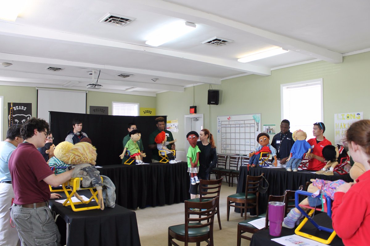 bachman_academy's tweet image. Bachman students had so much fun during the puppetry workshop with Chattanooga&apos;s Kids on the Block this week. They can&apos;t wait to learn more!