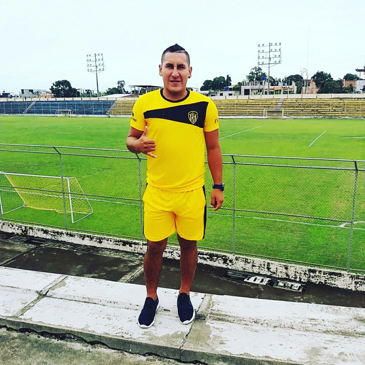 cristopher5nara's tweet photo. #NuevaFotoDePerfil https://t.co/APS3UUuVE5