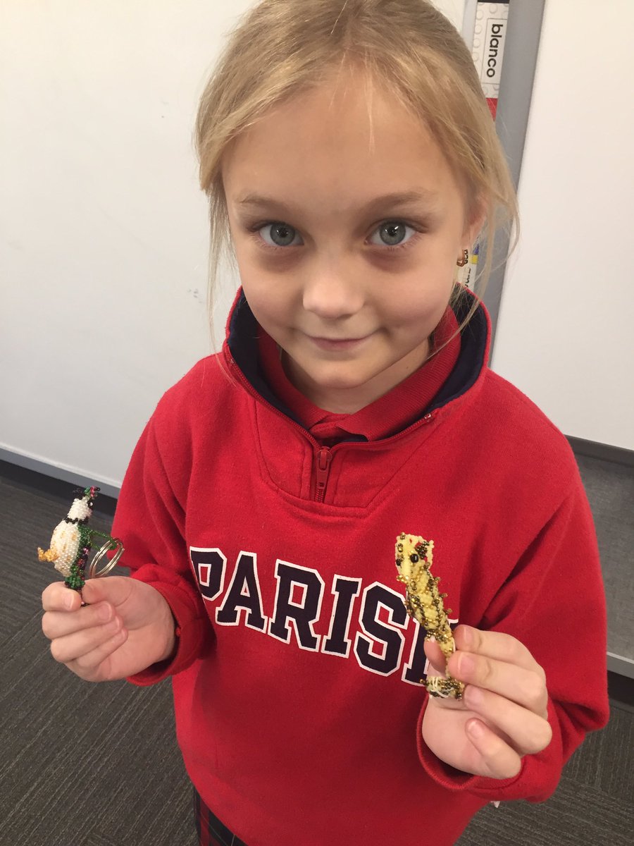 SolisSpanish's tweet photo. Sharing outside experiences in class. We even learned that you can milk a snake! #LSSpanish https://t.co/J9iXxqjx7b