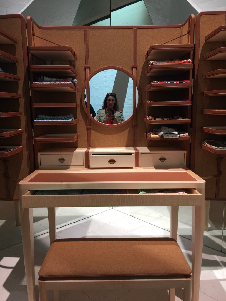 Kat_Burroughs's tweet photo. Because we all need a dedicated scarf wardrobe #hermeshome #SalonedelMobile2017 https://t.co/F28EKggMLX