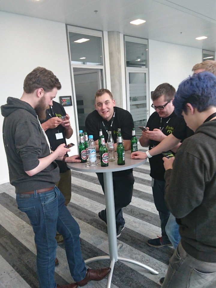 vlekapp's tweet photo. Waiting for the award ceremony #staycurious #vlekapp #ImagineCup @MSFTImagine @MicrosoftDE #vlekftw https://t.co/HWHvcky5Xw