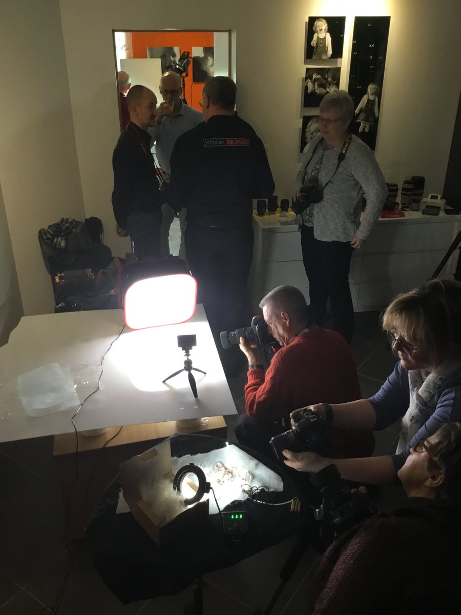 PNCGear's tweet photo. Working hard for one perfect shot. #pncgear #A7s #cage #PNCgear #Kamerar #MAX1 #Mattebox &amp; #FF3 #FollowFocus! #KamerarMattebox https://t.co/YbNNW4UXz6