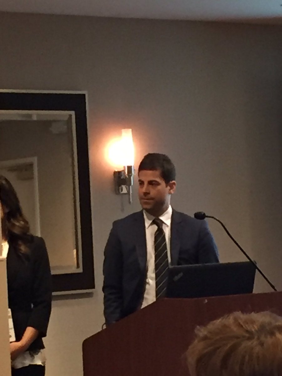 jgkDNP_NP's tweet photo. Dr. Peck @#TraumaCon17 @EAST_TRAUMA engage the masters #interprofessional session @SocTraumaNurses @RUglobalsurgery https://t.co/UasNhOmcLU