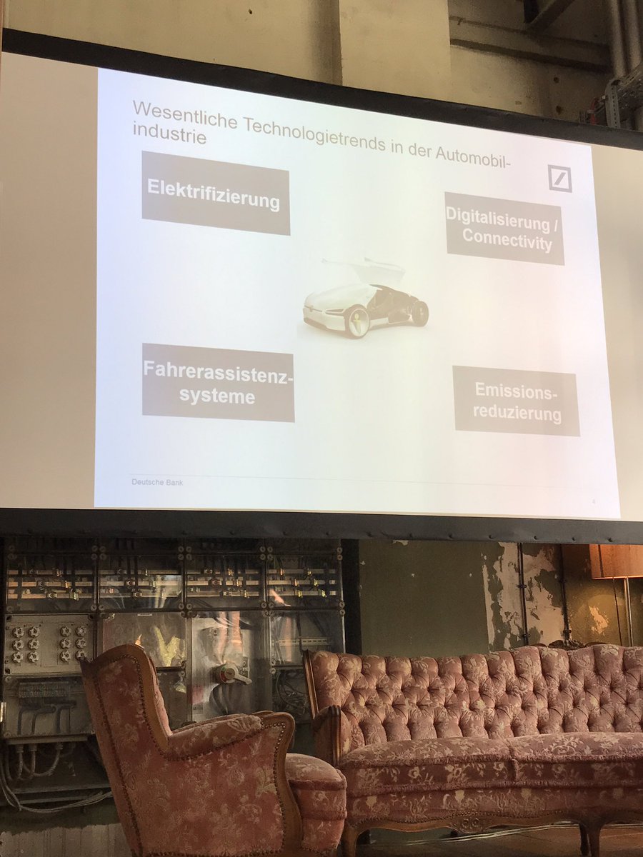 Spannender Ausblick der #DeutscheBank auf die Entwicklungen in der Automobilindustrie im #wizemannspace.