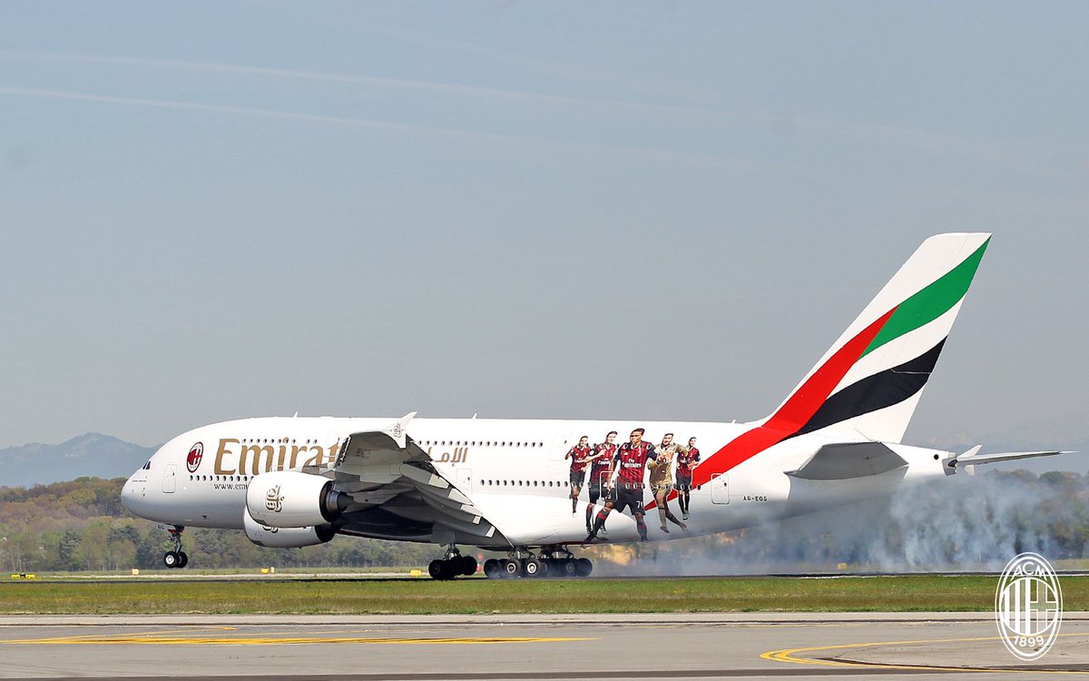 AC Milan tweet media