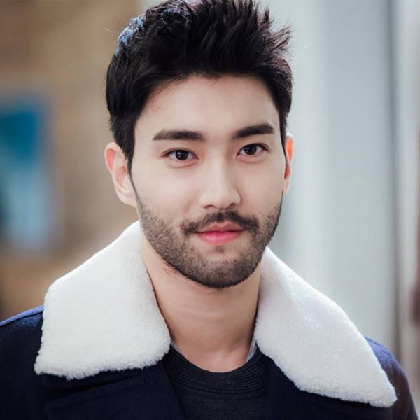 Dia do mais lindo     Saudades Choi Siwon  HAPPY BIRTHDAY! 