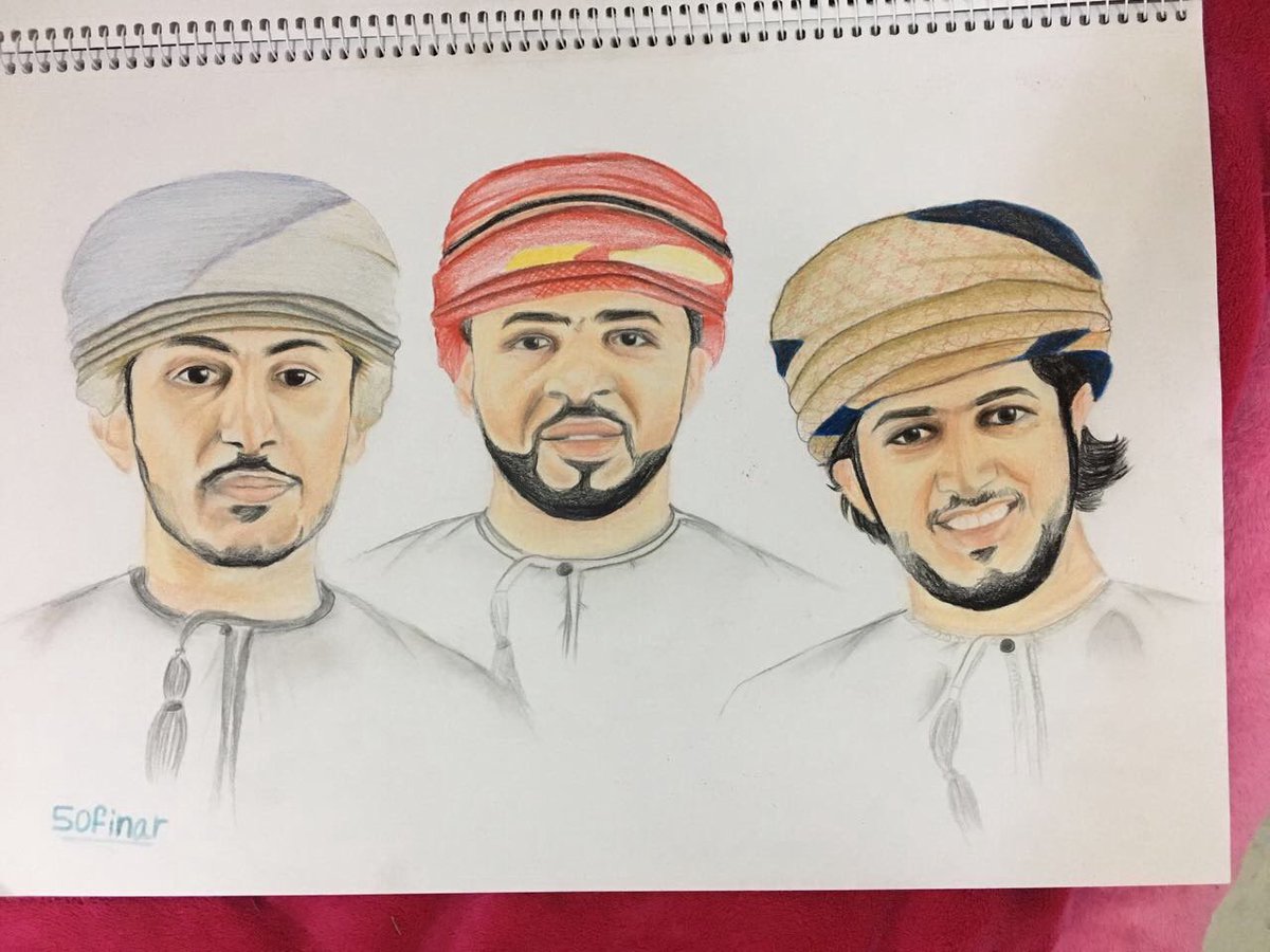 bsmt_rsam's tweet photo. وها هيه جامعة الشرقيه تودع فرداً من عائلتها ليكمل مسيرة حياته في مكان اخر متمنين له كل التوفيق نحن جماعة بصمة رسام 🌷💙. https://t.co/NqZQq8WJNM