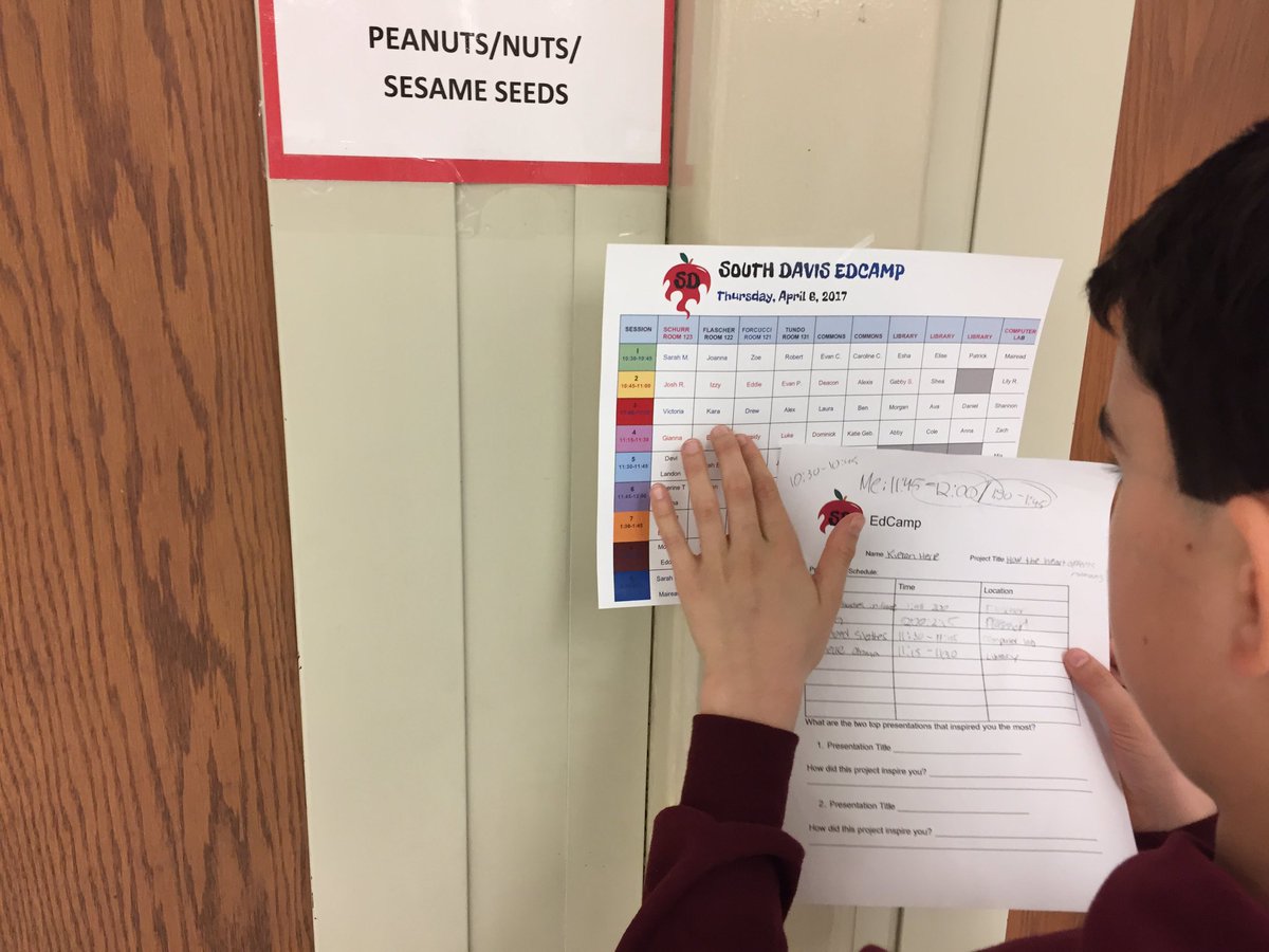 Brian_Sepe_'s tweet photo. Thrilled to join this #studentedcamp So many talented Ss leading the learning & incredible Ts coordinating the events! @stina9308 #opcsd https://t.co/PVBg1v59Xp