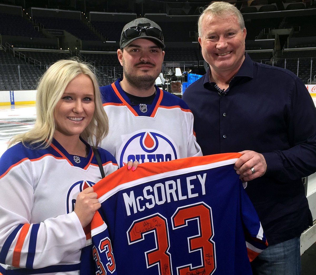 EdmontonOilers's tweet photo. #Oilers fans Chris &amp; Claudia got to meet Marty McSorley &amp; attend #EDMvsLAK just for using their MBNA Rewards Card! https://t.co/MDC8aWZIBP https://t.co/FUFatL8klL