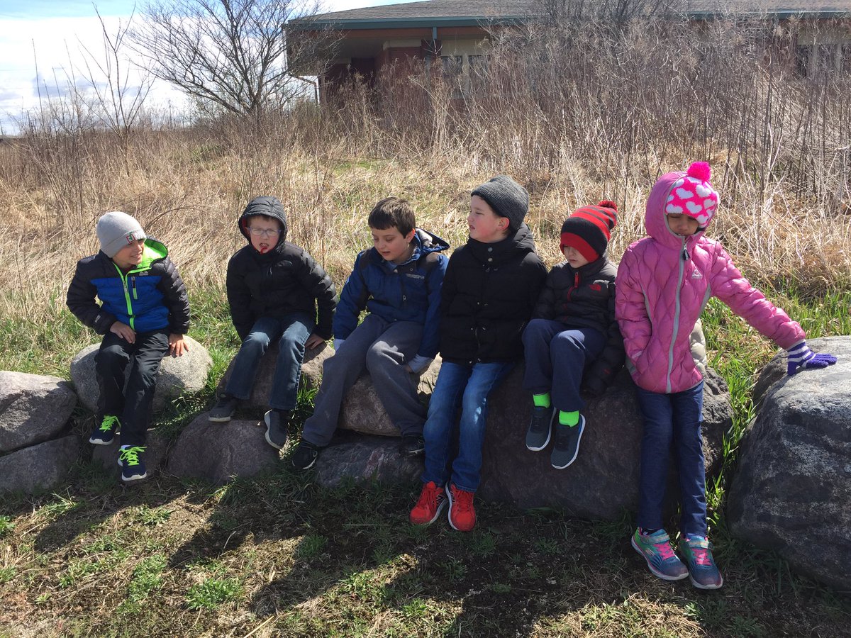 angeluswindsor's tweet photo. #NWSRA field trip to Nature Center https://t.co/56BW4RgqZj