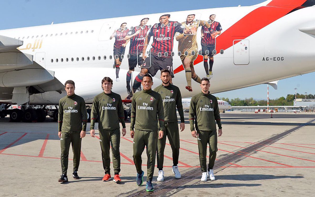 Carlos Bacca tweet media