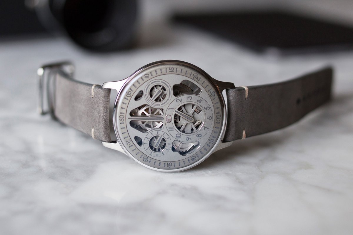 ressence type 1h