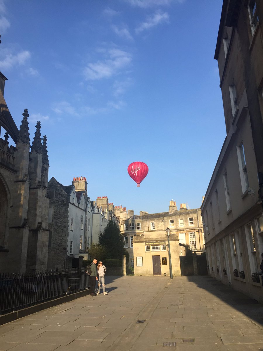 Visit Bath tweet media