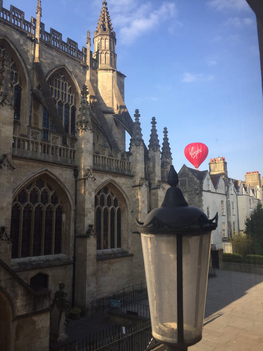 Visit Bath tweet media