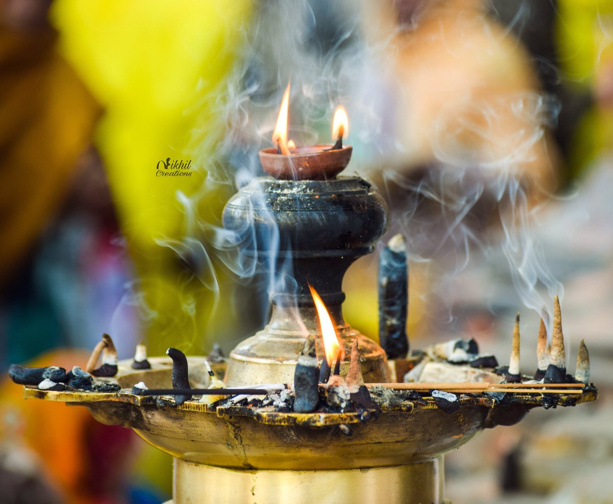 imjainikhil's tweet photo. #click #photography #temple #smoke https://t.co/R1nWuqfKLY