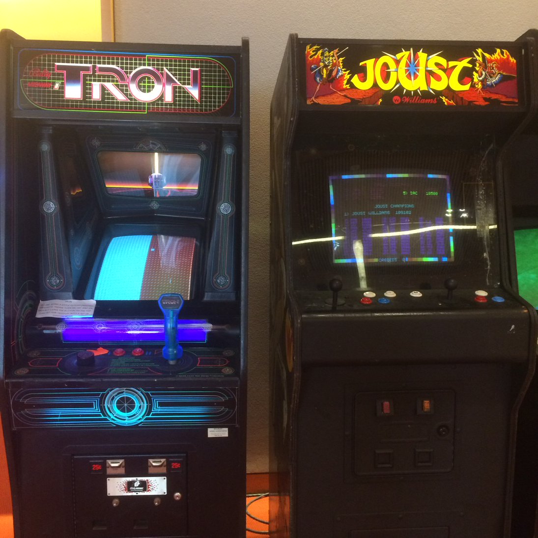 TheSloverVA's tweet photo. Gearing up for #pixelfest #arcadegames #itsMYslover https://t.co/UpccEz9mQQ