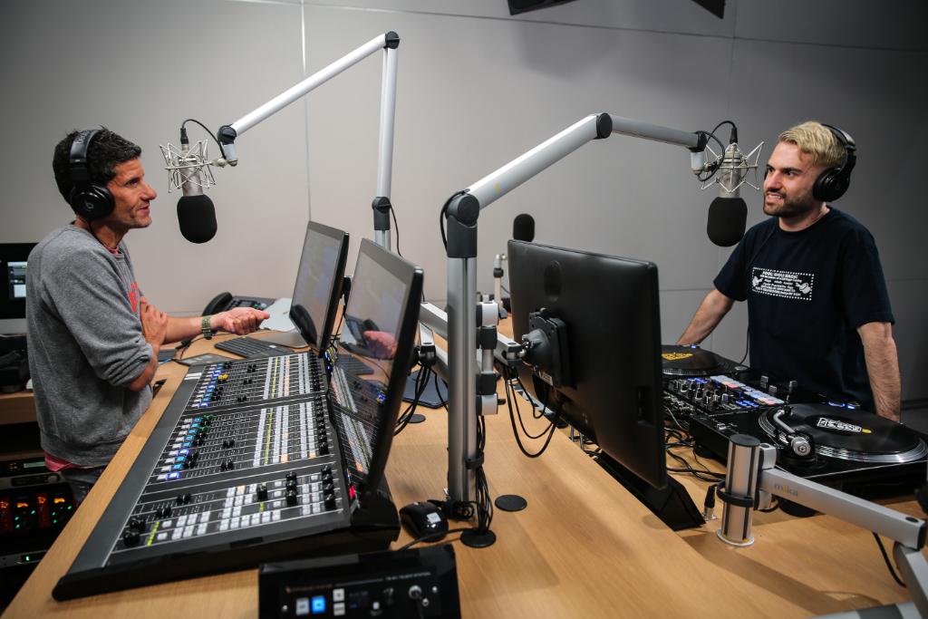 FoolsGoldRecs's tweet photo. u check @atrak on Mike D's @Beats1 show yet? many #facts #jokes #jams also some #wickys https://t.co/t4OwNmLskc https://t.co/X8cxZsqQFF