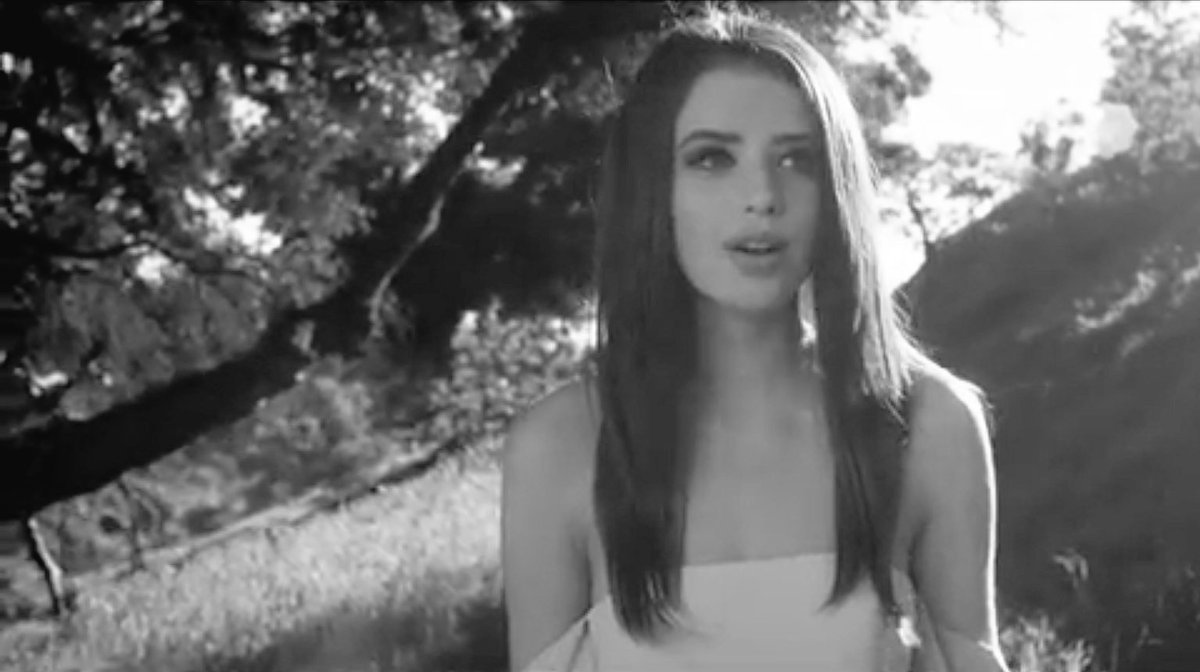 contesunicorn's tweet photo. Here's your daily dose of @jessconte #contesunicorndailydose 💝💖💜 Pics of @jessconte and @GabrielConte new music video 😍😍😍 https://t.co/HKYtNVU4yM