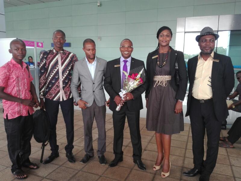 JCITogo's tweet photo. Visite officielle du VPI @oumar_oued à la @JCITogo . Accueil à l'aéroport international Gnassingbe Eyadema. https://t.co/IWXYE5qGev