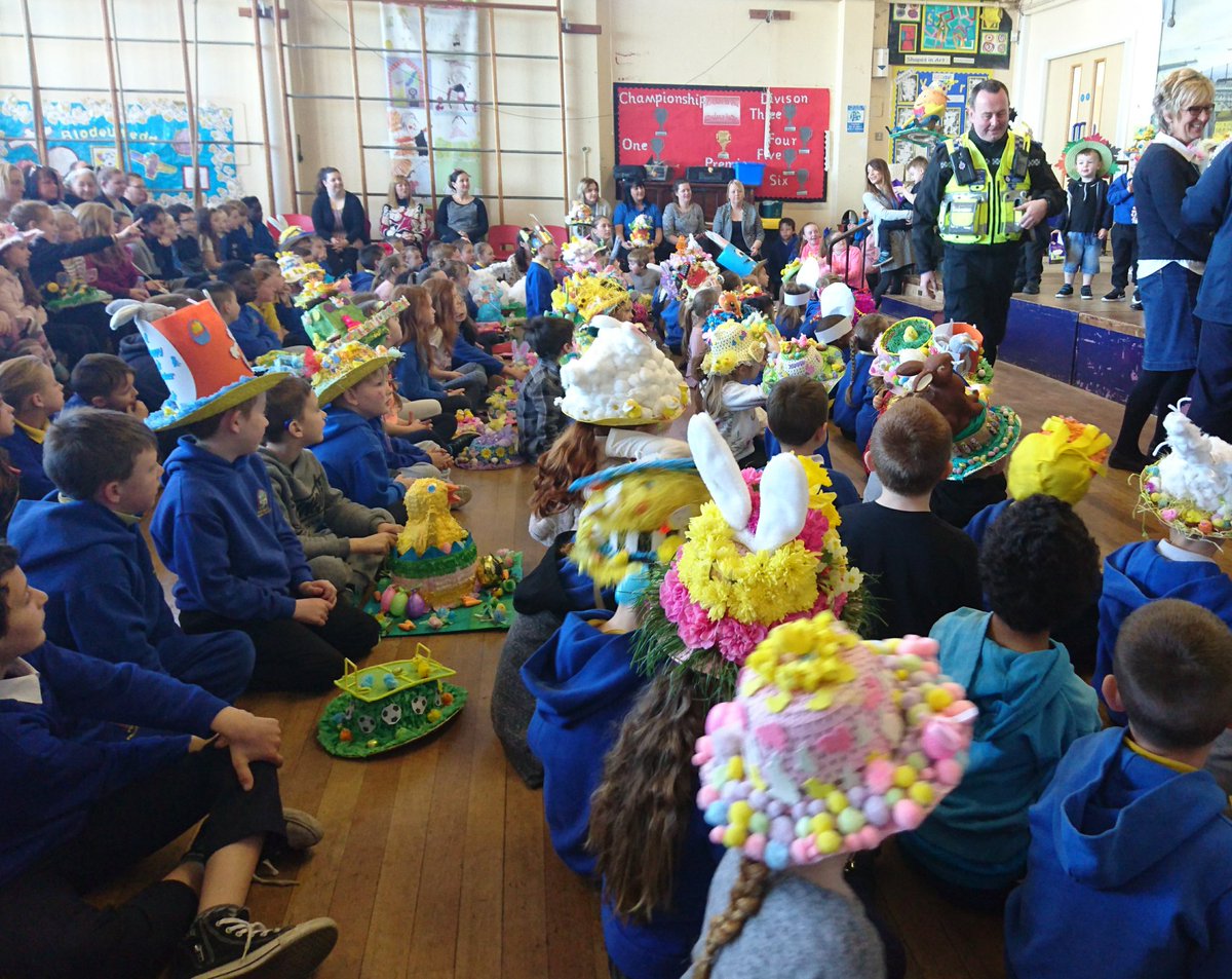 portmeadp's tweet photo. Parents and carers, you've outdone yourself yet again! Amazing Easter bonnets! Well done all! ๐ ๐๐ #pmdpre #pmdpy2 #pmdpart https://t.co/vZE9uT5kRn