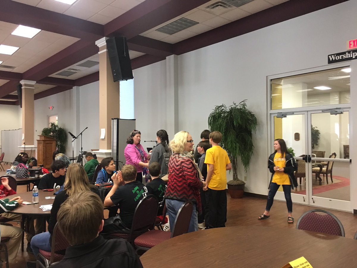 KHMcDaniel's tweet image. #TeamDCS #TeamDCMS #DCMwins1st #7thgradeKB